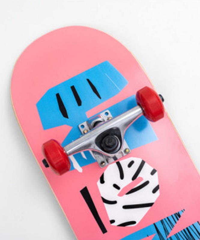 Skate Montado Hondar Srie Kuso Logo Rosa